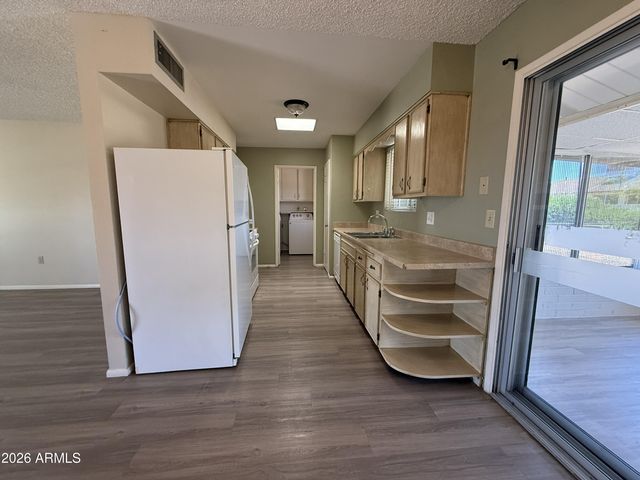 10346 W MOUNTAIN VIEW Road, Sun City, AZ 85351