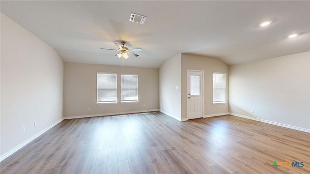 225 Dewey Drive, Killeen, TX 76549