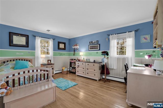 1 Sylvan Court, Pequannock Township, NJ 07444