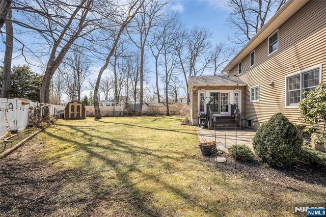 1 Sylvan Court, Pequannock Township, NJ 07444