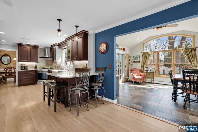 1 Sylvan Court, Pequannock Township, NJ 07444