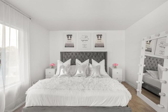 3075 Iris Avenue B, San Ysidro, CA 92173