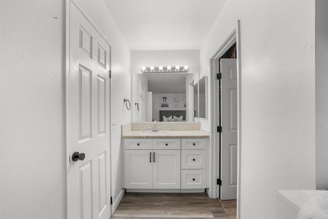 3075 Iris Avenue B, San Ysidro, CA 92173
