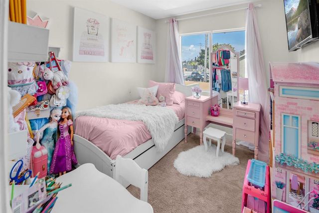 3075 Iris Avenue B, San Ysidro, CA 92173