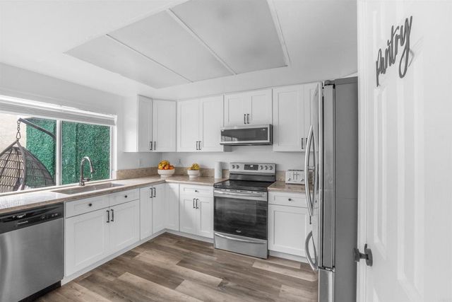 3075 Iris Avenue B, San Ysidro, CA 92173