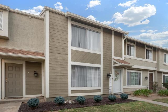3075 Iris Avenue B, San Ysidro, CA 92173