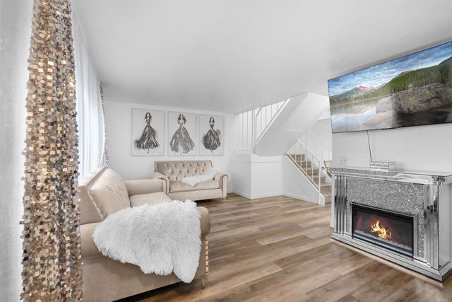3075 Iris Avenue B, San Ysidro, CA 92173