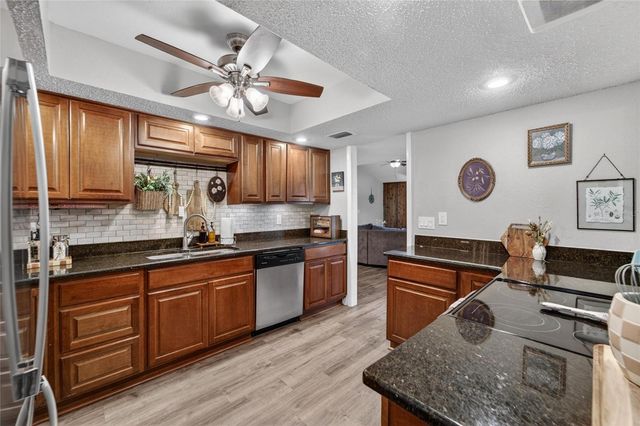 2711 BELLWOOD DRIVE, Brandon, FL 33511