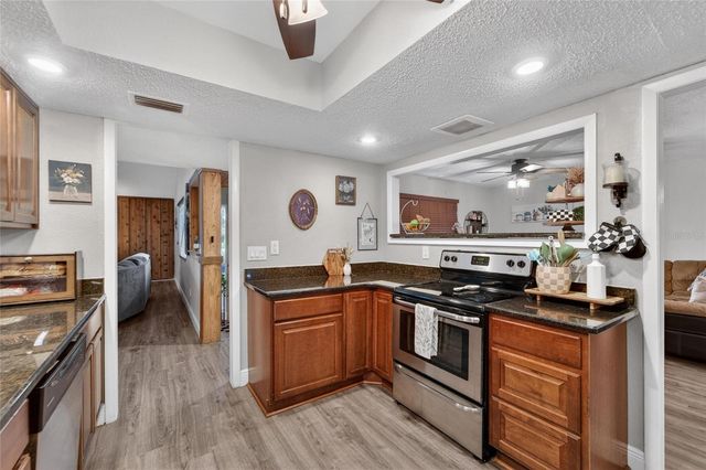 2711 BELLWOOD DRIVE, Brandon, FL 33511