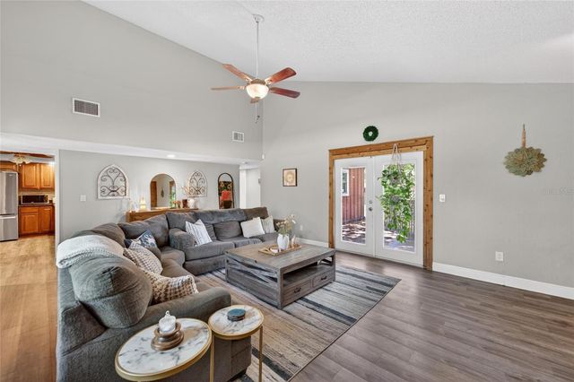 2711 BELLWOOD DRIVE, Brandon, FL 33511