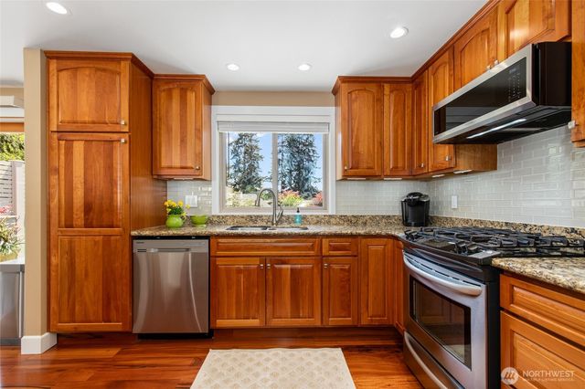 328 176th Place SW, Bothell, WA 98012