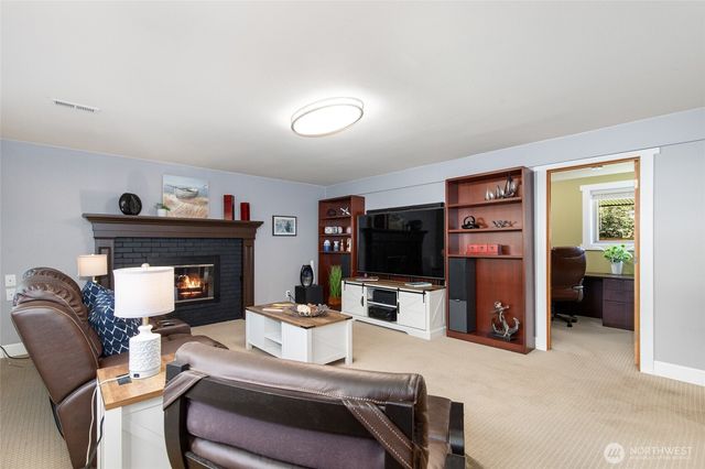 328 176th Place SW, Bothell, WA 98012