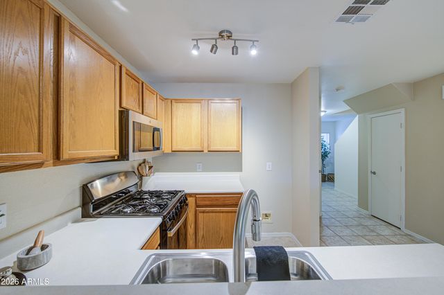 125 S 56TH Street 132, Mesa, AZ 85206