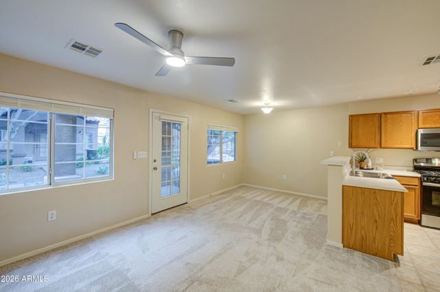 125 S 56TH Street 132, Mesa, AZ 85206