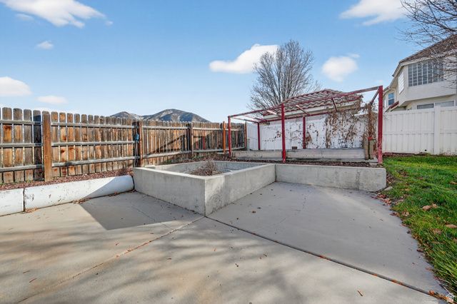 828 E VINE ST, Tooele, UT 84074