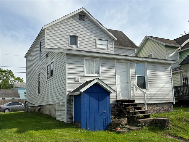 305 Janeway Street, Kane Boro, PA 16735