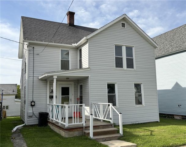 305 Janeway Street, Kane Boro, PA 16735