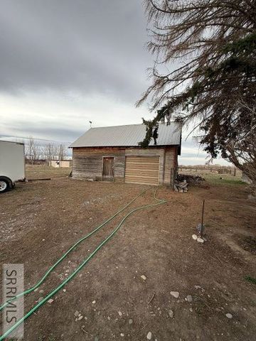 255 S 900 W, Blackfoot, ID 83221