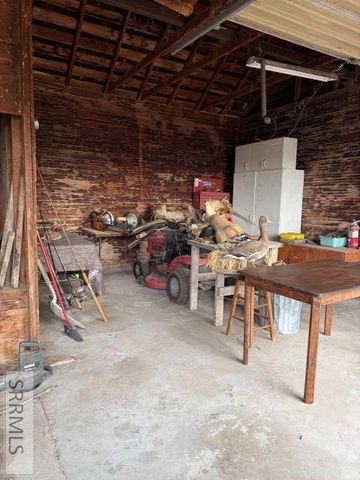 255 S 900 W, Blackfoot, ID 83221