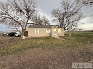 255 S 900 W, Blackfoot, ID 83221