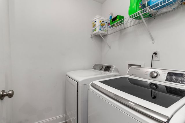 705 Banister Dr, Clarksville, TN 37042