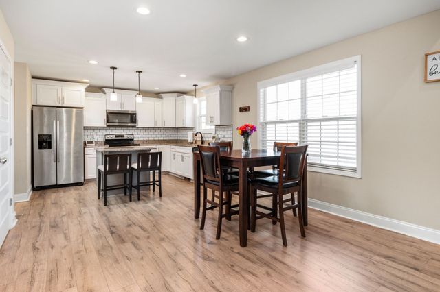 705 Banister Dr, Clarksville, TN 37042