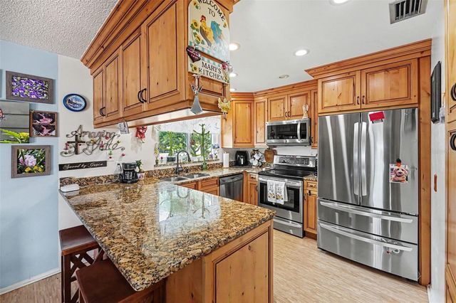 1842 MICHIGAN AVENUE NE, St Petersburg, FL 33703