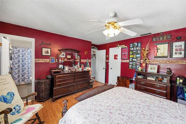 1842 MICHIGAN AVENUE NE, St Petersburg, FL 33703