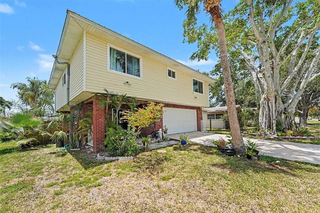 1842 MICHIGAN AVENUE NE, St Petersburg, FL 33703