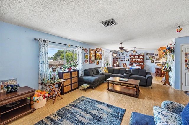 1842 MICHIGAN AVENUE NE, St Petersburg, FL 33703
