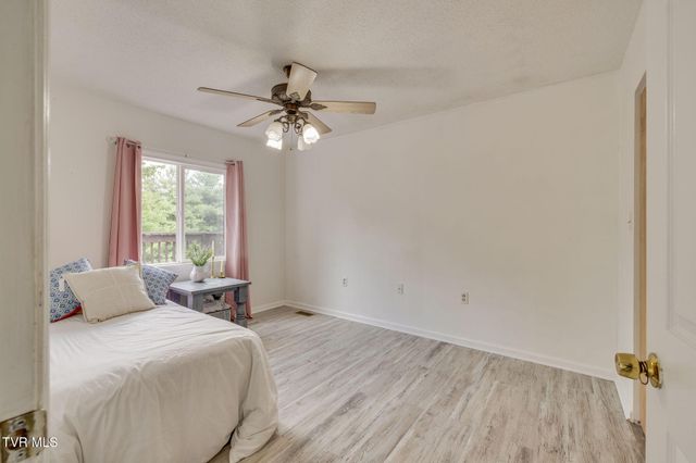 1102 Miller Drive, Jonesborough, TN 37659