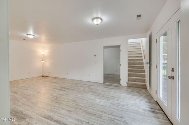 1102 Miller Drive, Jonesborough, TN 37659