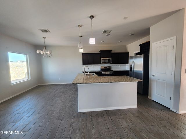 10093 HUECO JUNCTION Road, Socorro, TX 79927