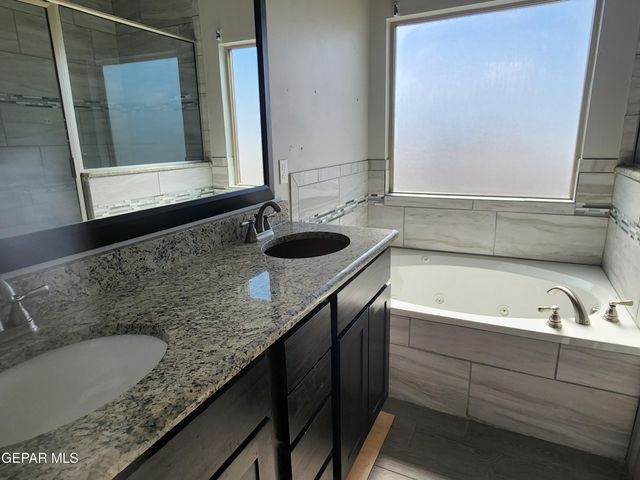 10093 HUECO JUNCTION Road, Socorro, TX 79927