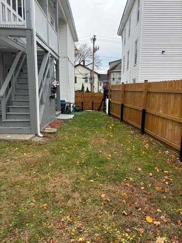 89 Worcester St, Southbridge, MA 01550