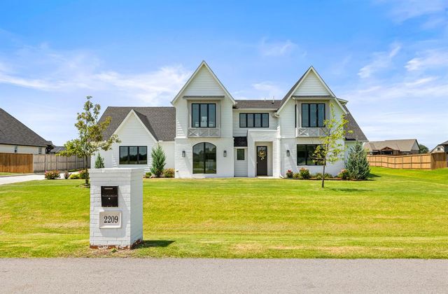 2209 Brentwood Boulevard, Norman, OK 73072