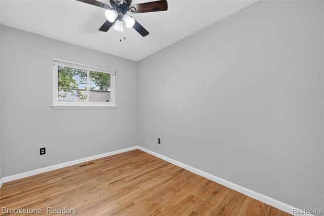 24915 Tallman Avenue, Warren, MI 48089