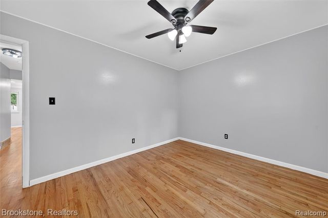 24915 Tallman Avenue, Warren, MI 48089