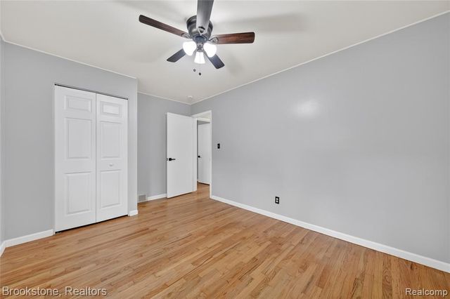 24915 Tallman Avenue, Warren, MI 48089