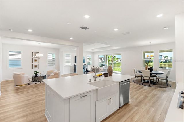 4811 HONEY DEW LANE, Bradenton, FL 34211