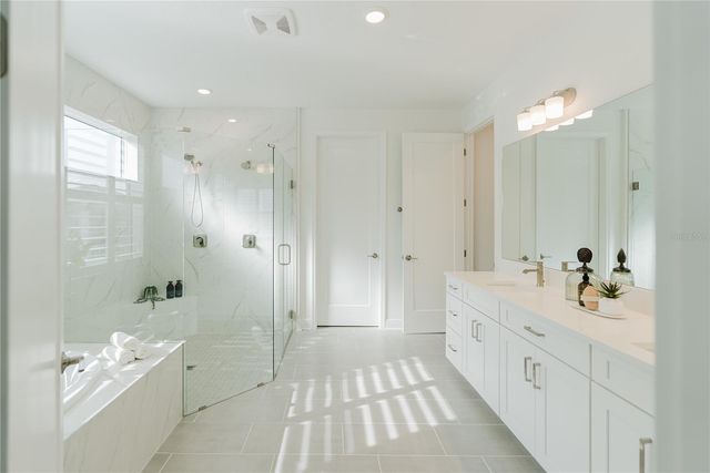 4811 HONEY DEW LANE, Bradenton, FL 34211