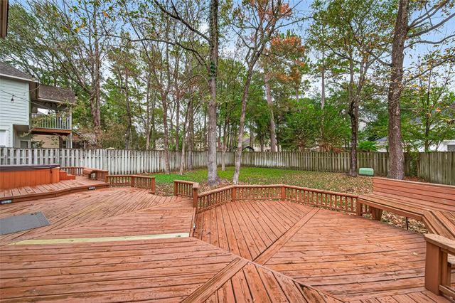 171 W Sundance Circle, The Woodlands, TX 77382
