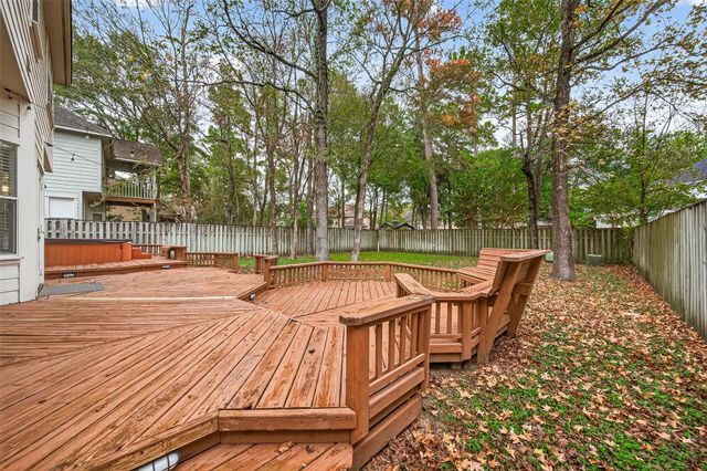 171 W Sundance Circle, The Woodlands, TX 77382