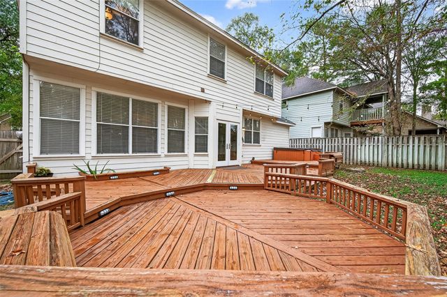 171 W Sundance Circle, The Woodlands, TX 77382