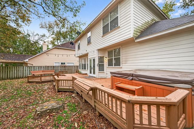 171 W Sundance Circle, The Woodlands, TX 77382