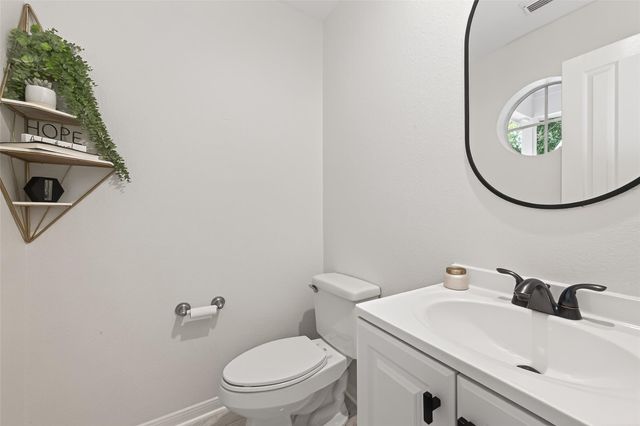 171 W Sundance Circle, The Woodlands, TX 77382