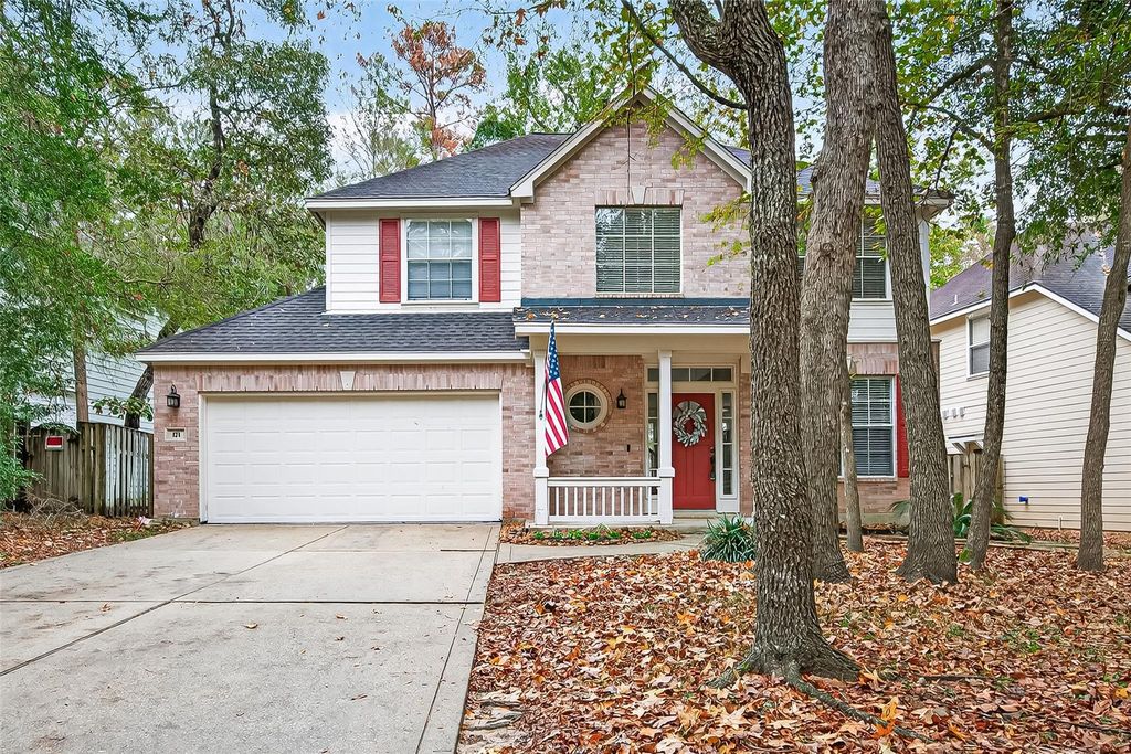 171 W Sundance Circle, The Woodlands, TX 77382