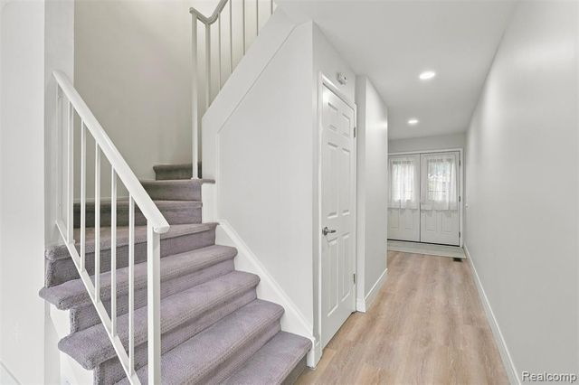 1813 Wickham, Royal Oak, MI 48073
