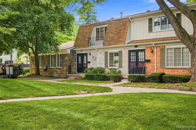 1813 Wickham, Royal Oak, MI 48073
