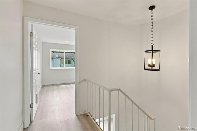 1813 Wickham, Royal Oak, MI 48073